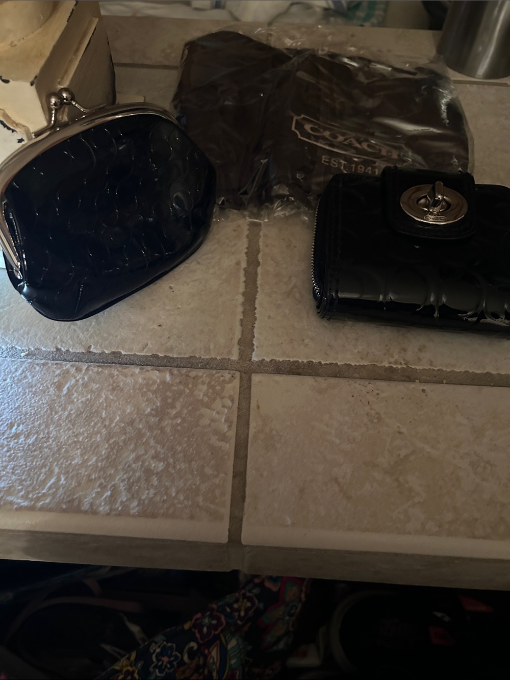 Coach Black Leather Embossed Circle Tote With Matching Wallet and Coin Purse. - Picture 16 of 16
